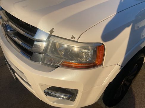 Certified 2017 Ford Expedition XLT w/ Equipment Group 201A image 14