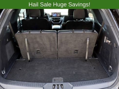Used 2025 Ford Explorer ST-Line AWD/4WD image 16