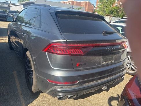Used 2023 Audi SQ8 Prestige w/ Prestige Package AWD/4WD image 7
