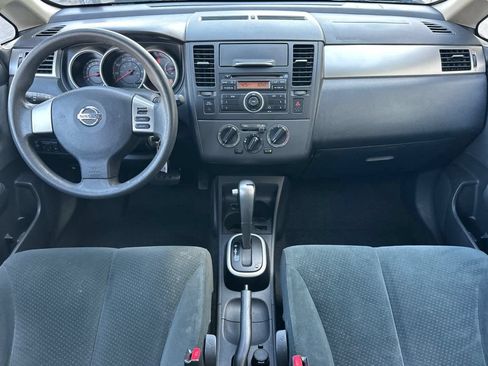 Used 2010 Nissan Versa 1.8 S w/ PWR Plus Pkg FWD image 3