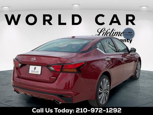 Used 2025 Nissan Altima 2.5 SL AWD/4WD image 7