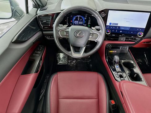 Used 2025 Lexus NX 350h AWD w/ Premium Package image 24