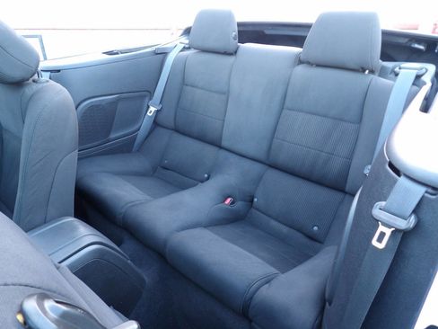 Used 2013 Ford Mustang Convertible RWD image 8