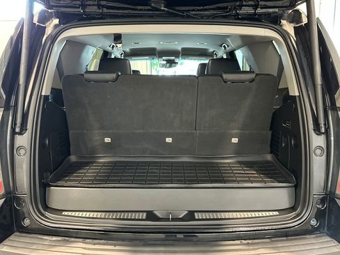 Used 2019 GMC Yukon SLT AWD/4WD image 32