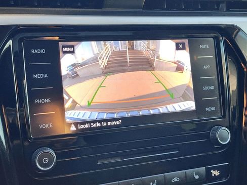 Used 2022 Volkswagen Passat 2.0T SE image 21