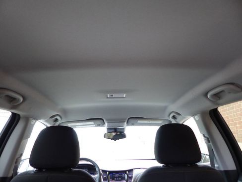 Used 2020 Chevrolet Trax LT image 26