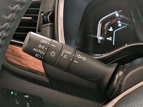 Used 2021 Honda CR-V EX-L image 16