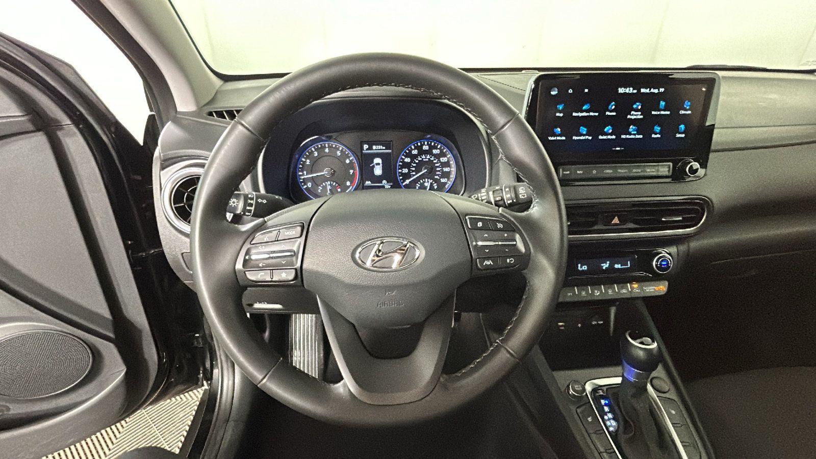 Certified 2023 Hyundai Kona SEL w/ Convenience Package FWD image 19
