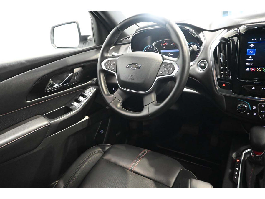 Used 2023 Chevrolet Traverse RS FWD image 24