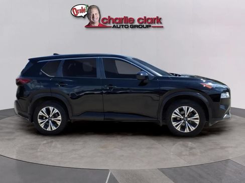 Used 2023 Nissan Rogue SV FWD image 6