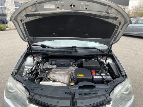 Used 2015 Toyota Camry SE FWD image 45