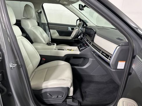 Certified 2025 Hyundai Santa Fe Calligraphy image 28