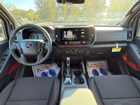New 2025 Nissan Frontier PRO-4X image 19