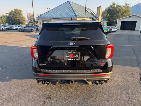 Used 2020 Ford Explorer ST w/ Premium Technology Package AWD/4WD image 4