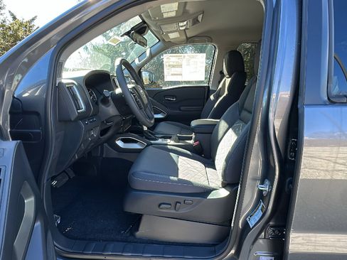 New 2026 Nissan Frontier SV w/ SV Convenience Package image 7