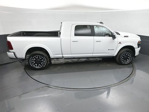 New 2026 RAM 2500 Limited AWD/4WD image 28
