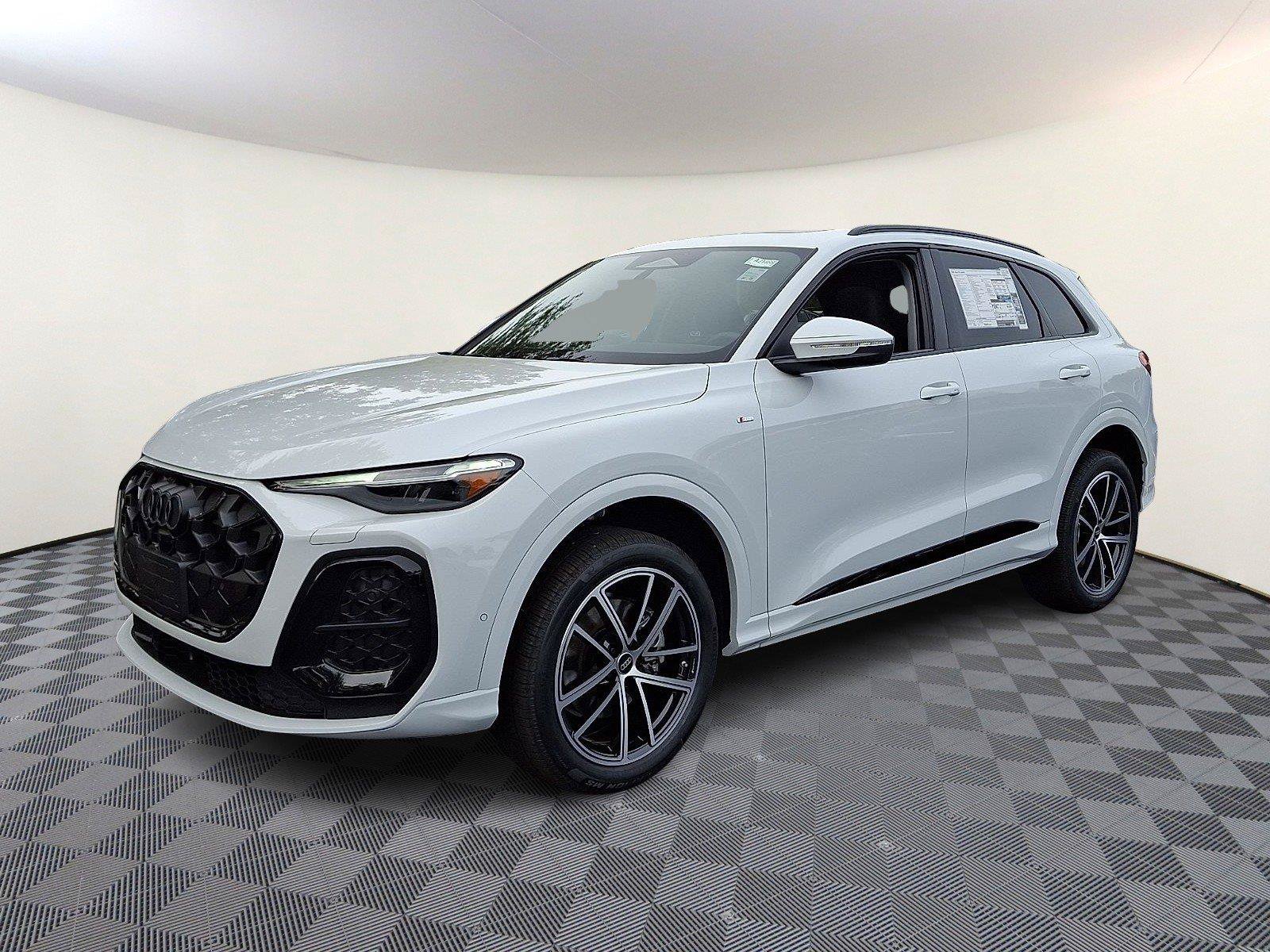 New 2026 Audi Q5 Premium AWD/4WD image 3