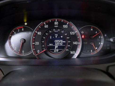Used 2017 Honda Accord Sport Special Edition image 16
