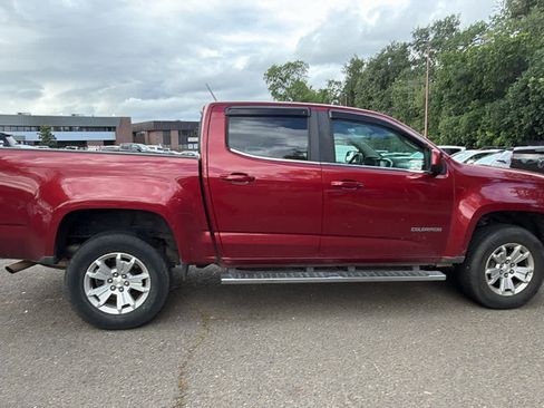 Used 2017 Chevrolet Colorado LT w/ LT Convenience Package image 4