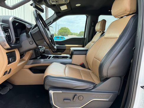 Used 2023 Ford F350 Lariat w/ Lariat Ultimate Package AWD/4WD image 20