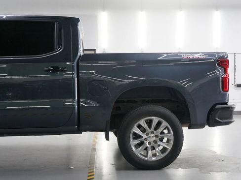 Used 2019 Chevrolet Silverado 1500 LT Trail Boss image 36