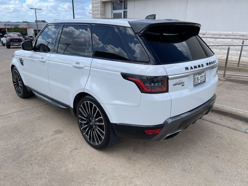 Used 2020 Land Rover Range Rover Sport HSE image 3