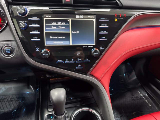 Used 2019 Toyota Camry XSE FWD image 18