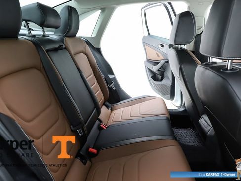 Used 2025 Volkswagen Jetta SEL FWD image 37