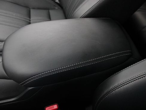 Used 2025 Honda HR-V EX-L image 47