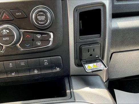 Used 2022 RAM 1500 Warlock w/ Electronics Group AWD/4WD image 17