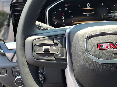 New 2026 GMC Sierra 1500 Elevation AWD/4WD image 14