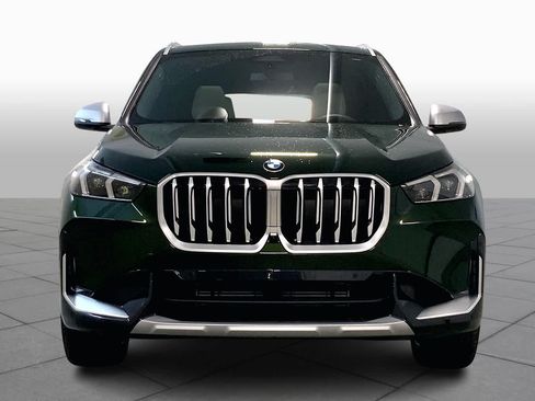 Used 2024 BMW X1 xDrive28i w/ Premium Package AWD/4WD image 3