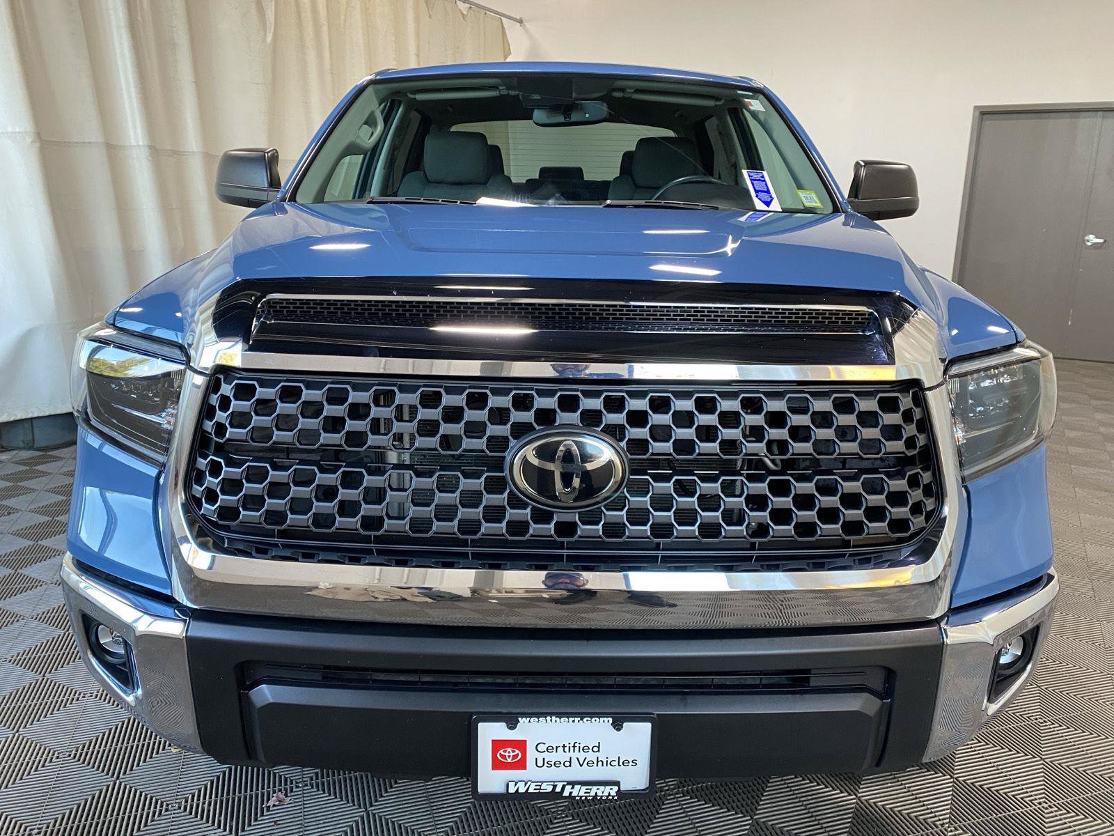 Certified 2021 Toyota Tundra SR5 w/ TRD Off-Road Package AWD/4WD image 5