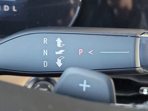 New 2026 Chevrolet Equinox ACTIV w/ LPO, Floor Liner Package image 11