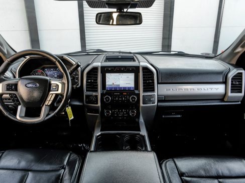 Used 2020 Ford F350 Lariat w/ Lariat Value Package AWD/4WD image 10
