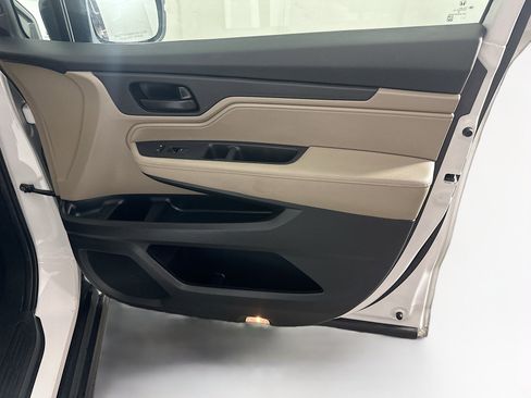 Used 2024 Honda Odyssey EX-L image 34