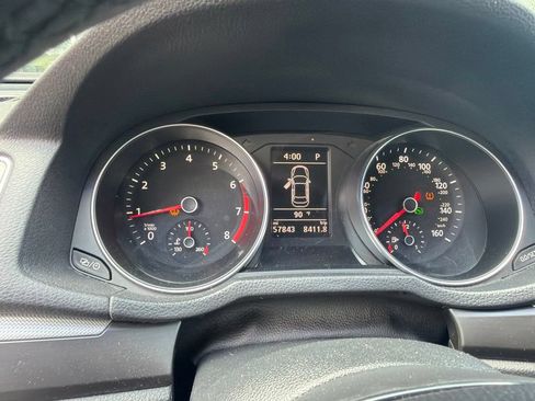 Used 2017 Volkswagen Passat 1.8T R-Line FWD image 6