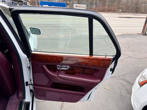 Used 2000 Bentley Arnage Red Label RWD image 18