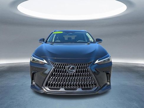 Used 2025 Lexus NX 350 AWD w/ Premium Package image 9