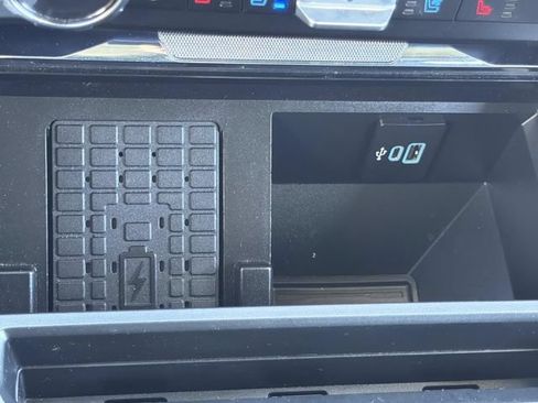 Used 2024 Ford F250 Lariat AWD/4WD image 27