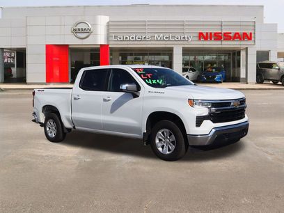 Used 2025 Chevrolet Silverado 1500 LT