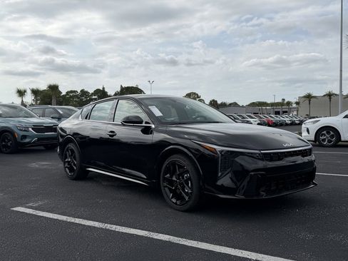 New 2026 Kia K4 GT-Line Turbo FWD image 2