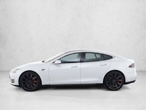 Used 2013 Tesla Model S Performance RWD image 4