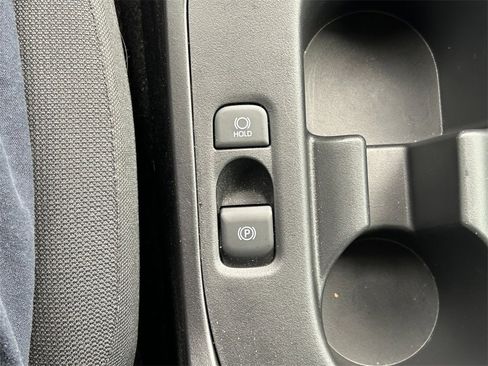 Certified 2025 Toyota Corolla LE image 27