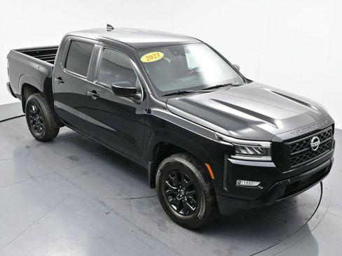 Used 2023 Nissan Frontier SV w/ Midnight Edition Package image 37