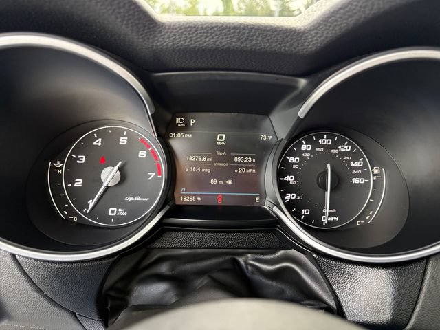 Used 2023 Alfa Romeo Stelvio Ti AWD/4WD image 26