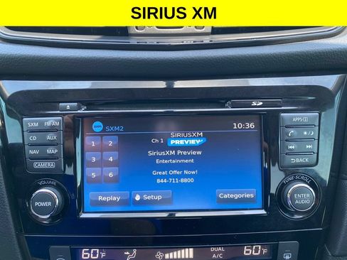 Used 2017 Nissan Rogue SV w/ SV Premium Package FWD image 8