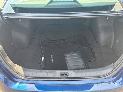 Used 2020 Nissan Altima 2.5 S FWD image 19