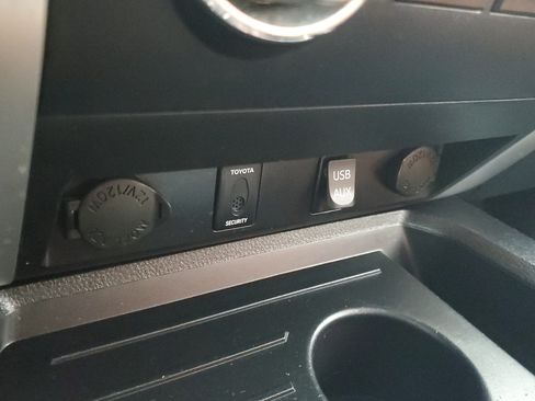 Used 2016 Toyota Tundra 1794 Edition AWD/4WD image 34