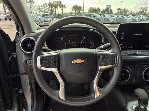 Used 2023 Chevrolet Blazer LT w/ Convenience Package FWD image 15